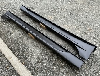 Varis Mitsubishi Lancer X Side Skirts